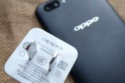 OppoR11的屏幕表现如何？（解析OppoR11的屏幕质量、色彩还原和显示效果）